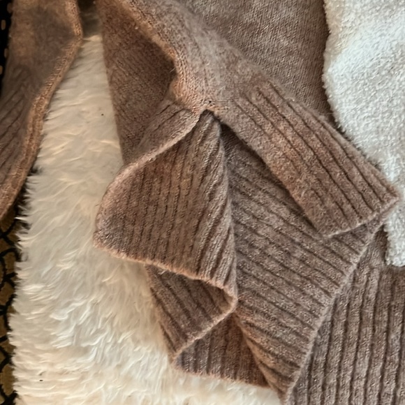 Lauren Conrad women knit tunic sweater - Picture 5 of 8